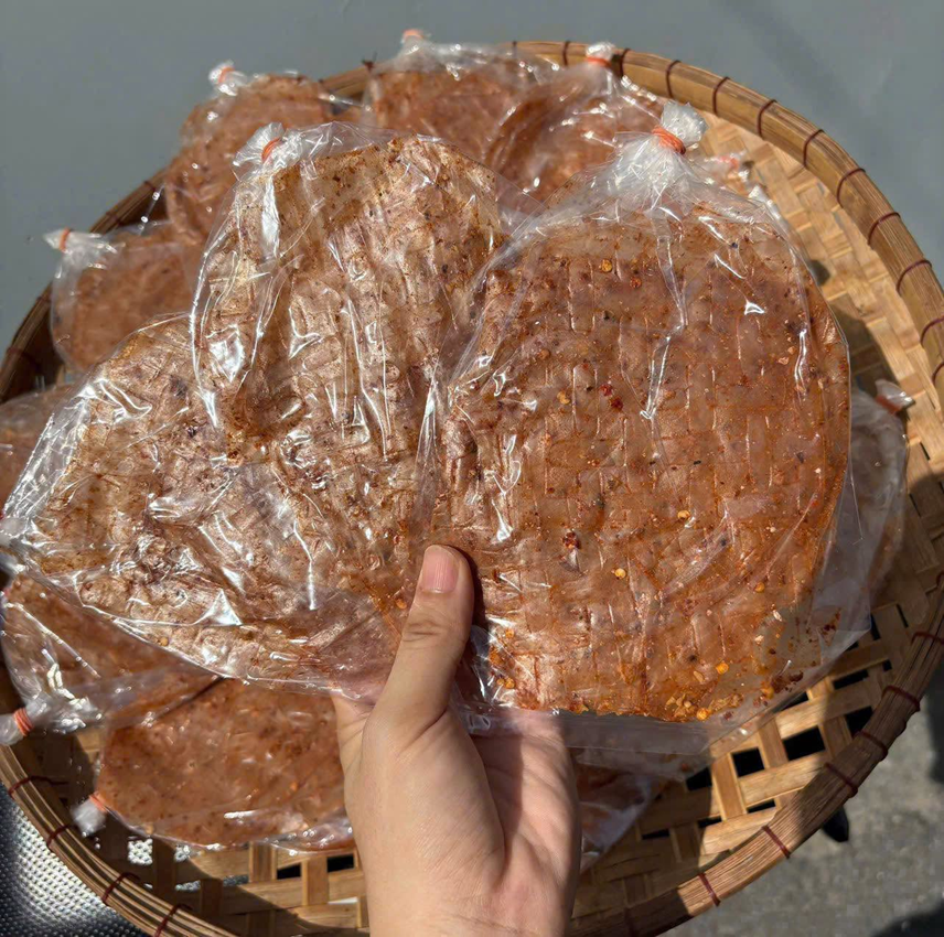 Spicy Rice Paper (Bánh Tráng Xì Ke) – 10 bags/set