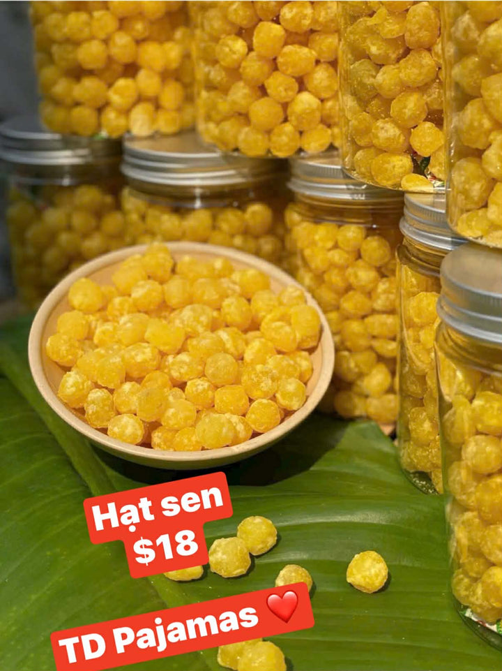 [Bộ sưu tập Tết] Mứt, Bánh Kẹo & Đồ Ăn Vặt