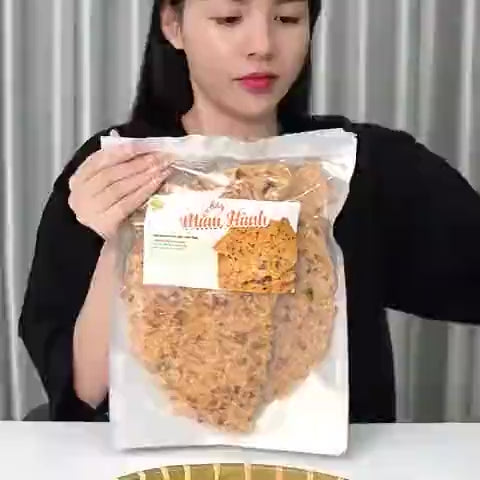 Rice Cracker (Cơm Cháy Mắm Hành)