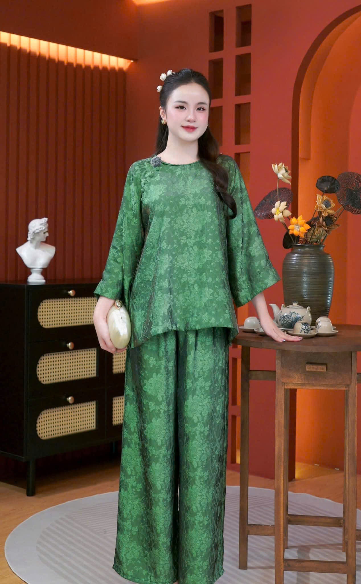 LAM020V016