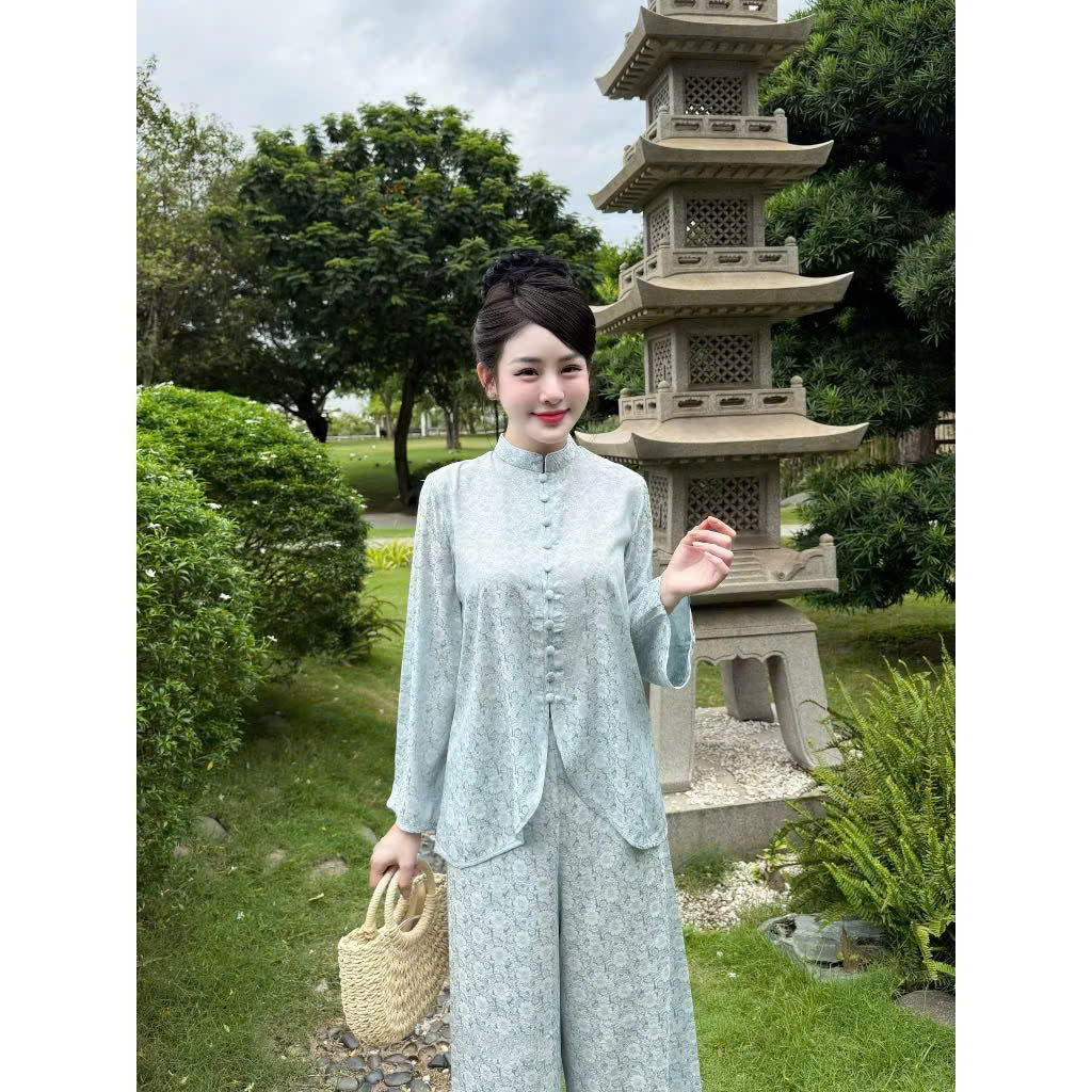 LAM023V013