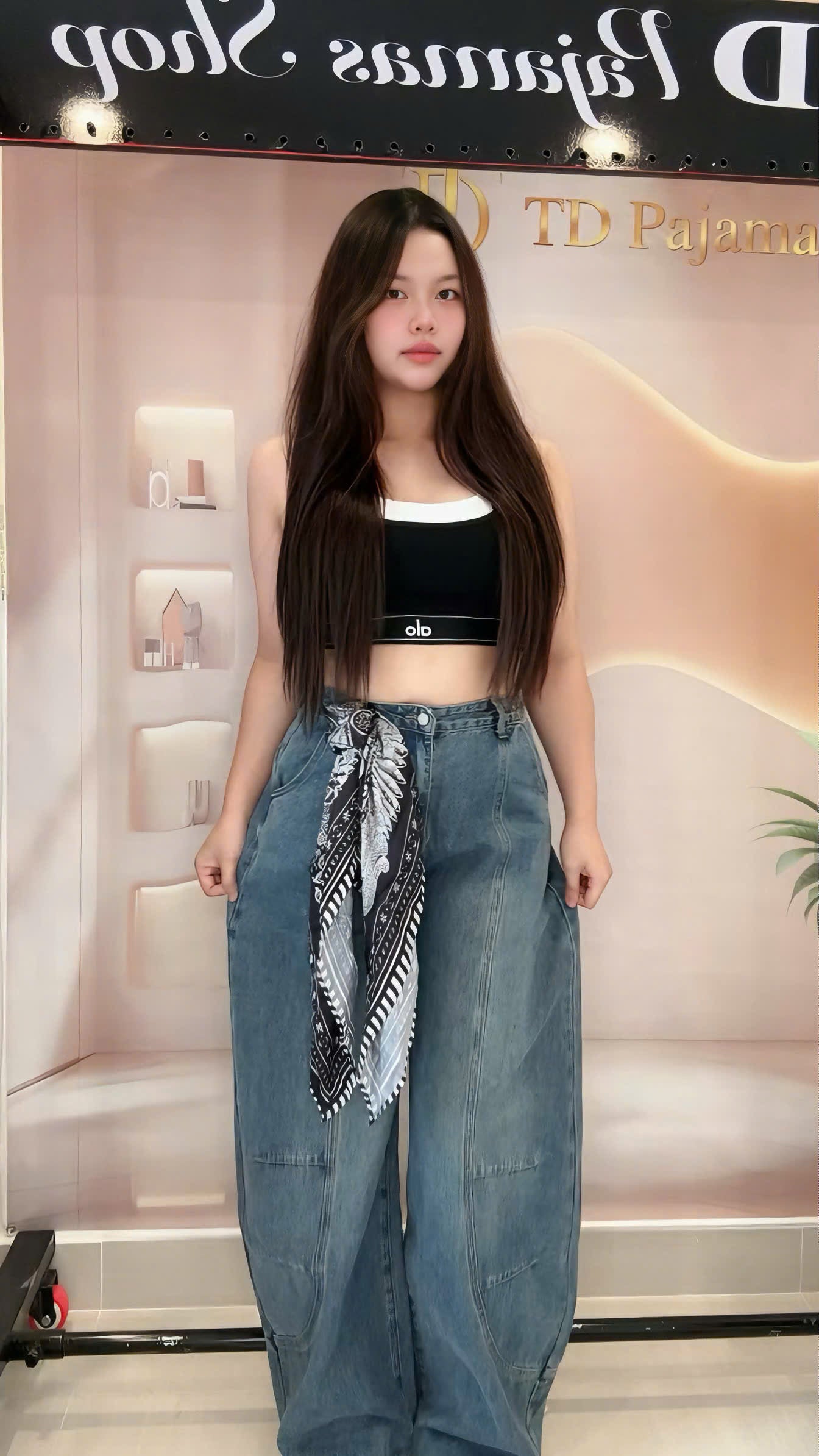JEAN005V005